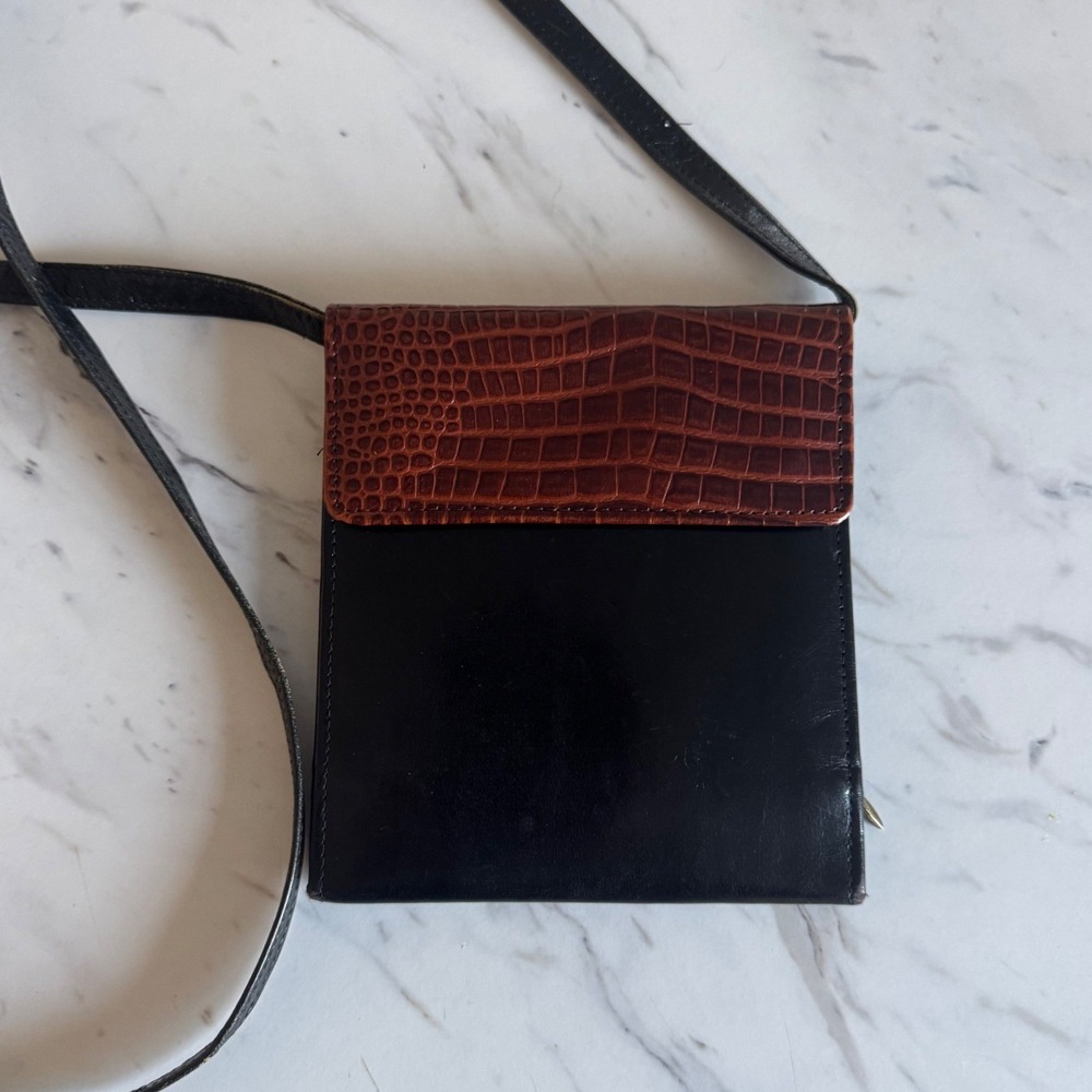 Tusk NY Vintage Leather Organizer Crossbody Wallet Purse Black Croc Trim
